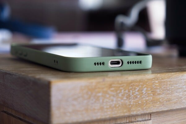 DEEPFAKES ΣΕΞΟΥΑΛΙΚΟ ΠΕΡΙΕΧΟΜΕΝΟ ΒΙΝΤΕΟ ΑΠΑΓΟΡΕΥΣΗ ΕΕ