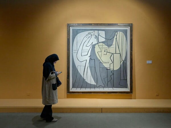 Ενα από τα σημαντικότερα έργα του Picasso βρίσκεται στην Τεχεράνη ενώ ο πόλεμος συνεχίζεται