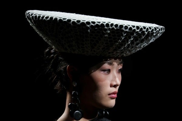 Το “China Chic” κυριαρχεί στις φετινές κινεζικές fashion weeks