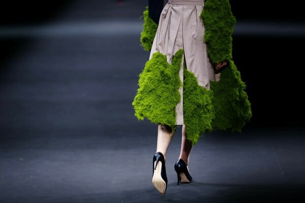 Το “China Chic” κυριαρχεί στις φετινές κινεζικές fashion weeks