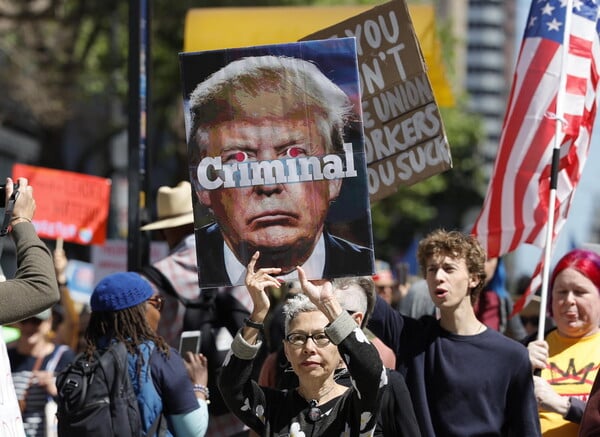 ΔΙΑΔΗΛΩΣΕΙΣ ΗΠΑ ΚΑΤΑ ΤΡΑΜΠ