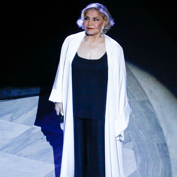 Οι 7 ζωές της Μαρινέλλας: Ενας αντιεπικήδειος 