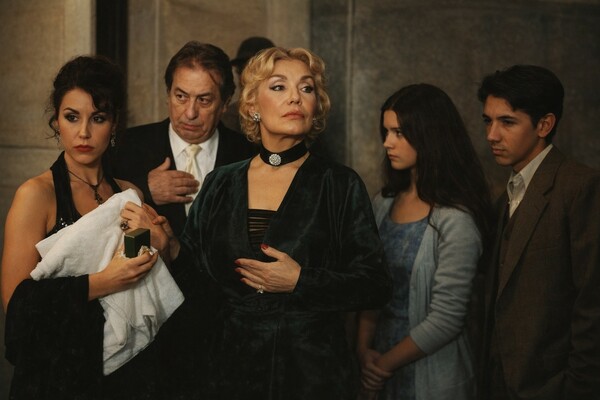 Οι 7 ζωές της Μαρινέλλας: Ενας αντιεπικήδειος 