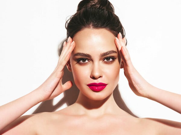 Fresh Skin: Το μακιγιάζ προσώπου που χαρίζει φυσική λάμψη