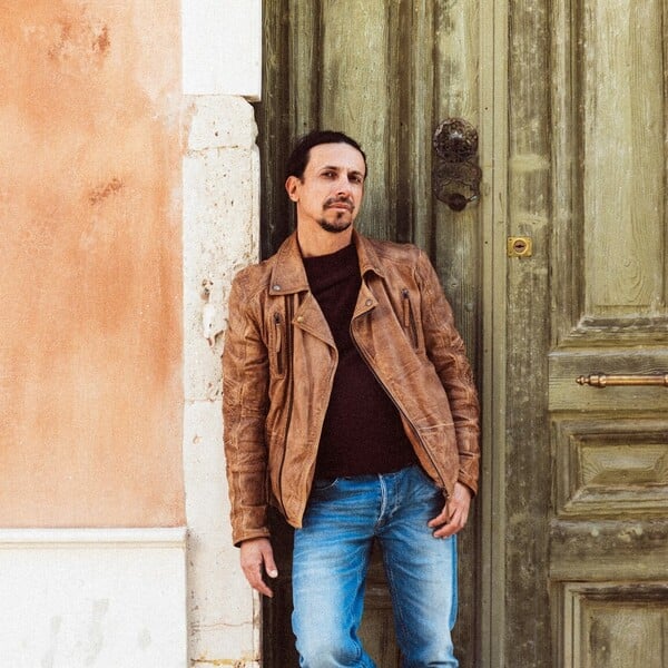 Ένας μυστηριώδης ιός μετατρέπει τους ασθενείς σε καλλιτέχνες