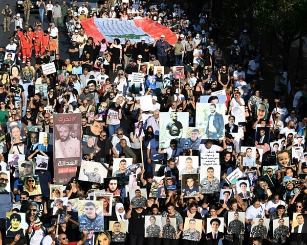 Fairuz: όταν ο ύμνος της λιβανέζικης αντοχής αρχίζει να ακούγεται σαν θρήνος