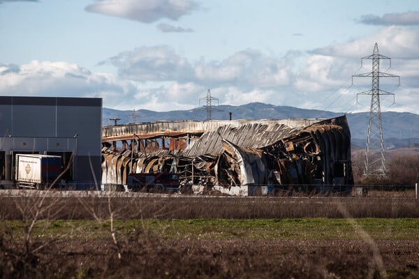 ΒΙΟΛΑΝΤΑ ΕΚΡΗΞΗ ΦΩΤΙΑ