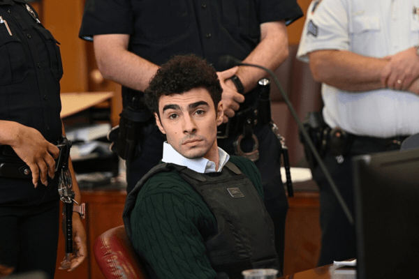 ΛΟΥΙΤΖΙ ΜΑΝΤΖΙΟΝΕ ΔΙΚΗ