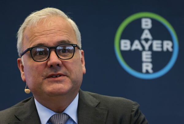 BAYER ΦΑΡΜΑΚΑ ΕΥΡΩΠΗ ΗΠΑ