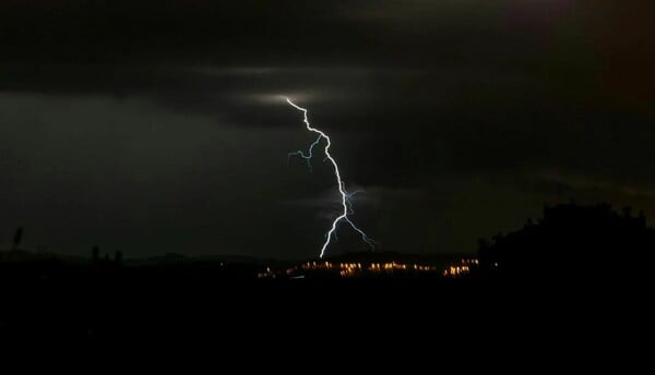 ΚΑΚΟΚΑΙΡΙΑ ERMINIO ΕΚΤΑΚΤΟ ΕΜΥ ΚΑΙΡΟΣ ΚΟΚΚΙΝΗ ΠΡΟΕΙΔΟΠΟΙΗΣΗ