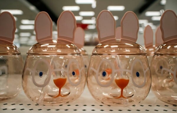 ΠΑΣΧΑΛΙΝΟ ΩΡΑΡΙΟ ΚΑΤΑΣΤΗΜΑΤΑ