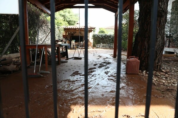 Η κακοκαιρία Erminio σάρωσε την Αττική αφήνοντας πίσω της εικόνες καταστροφής