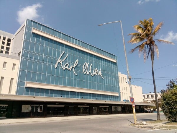 Ρεπορτάζ: Κούβα, έτος μηδέν