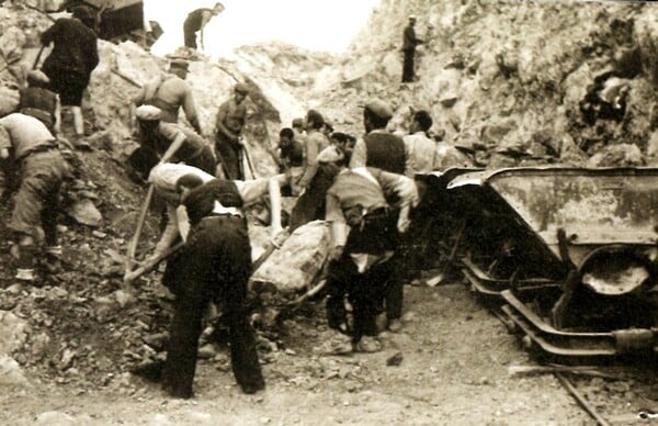 ΥΠΠΟ - Λίνα Μενδώνη: «Σταθμός Καρυάς, τόπος μνήμης, ιστορικής αλήθειας και ανθρώπινης αξιοπρέπειας»