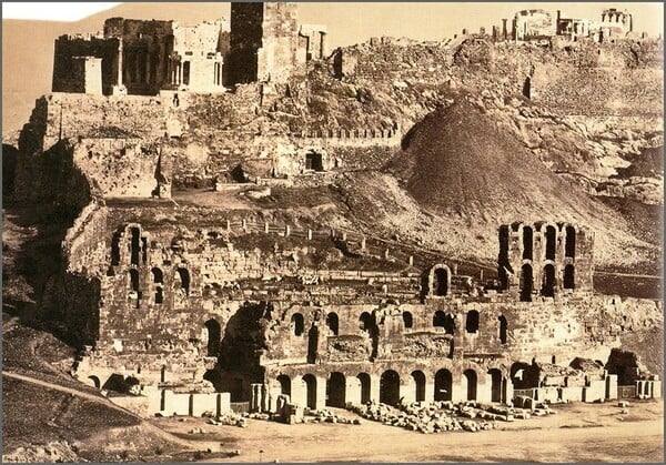 83 λεπτά με τον Μανόλη Κορρέ