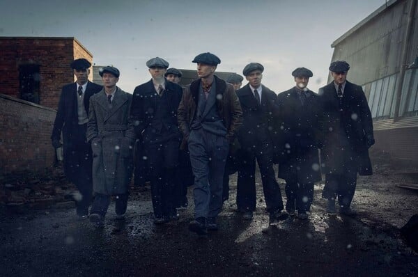 Το «Peaky Blinders» συνεχίζεται με νέα σειρά και νέο Duke Shelby