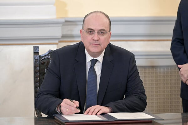 ΑΝΑΣΧΗΜΑΤΙΣΜΟΣ ΟΡΚΩΜΟΣΙΑ ΝΕΩΝ ΜΕΛΩΝ ΚΥΒΕΡΝΗΣΗΣ