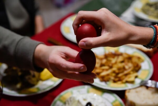 ΠΑΣΧΑ ΚΑΙΡΟΣ ΒΡΟΧΕΣ ΜΕΓΑΛΟ ΣΑΒΒΑΤΟ