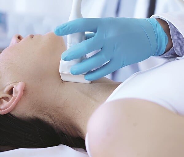 Πώς αντιμετωπίζονται τα μυελοειδή νεοπλάσματα του θυρεοειδούς αδένα