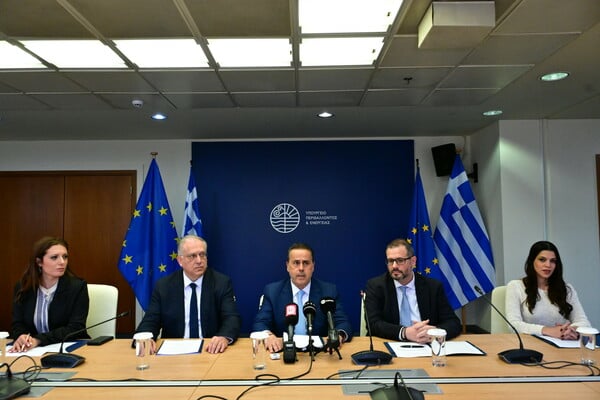 «Πακέτο» 700 εκατ. ευρώ για τη μείωση του ενεργειακού κόστους της βιομηχανίας, ανακοίνωσε η κυβέρνηση