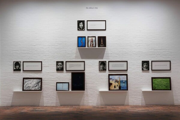 Sophie Calle: η έκθεση όπου η απουσία, η μνήμη και ο πόθος γίνονται τέχνη