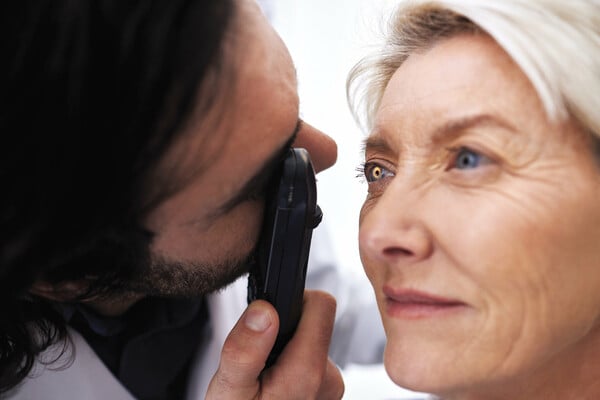 Γλαύκωμα, ο σιωπηλός κλέφτης της όρασης για 85.000 αδιάγνωστους ασθενείς στην Ελλάδα