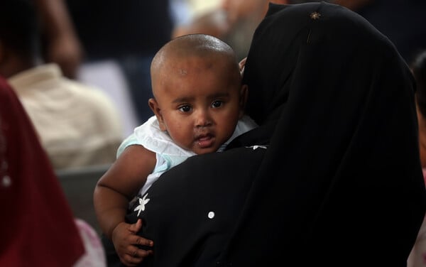 ΕΞΑΡΣΗ ΙΛΑΡΑ ΜΠΑΝΓΚΛΑΝΤΕΣ