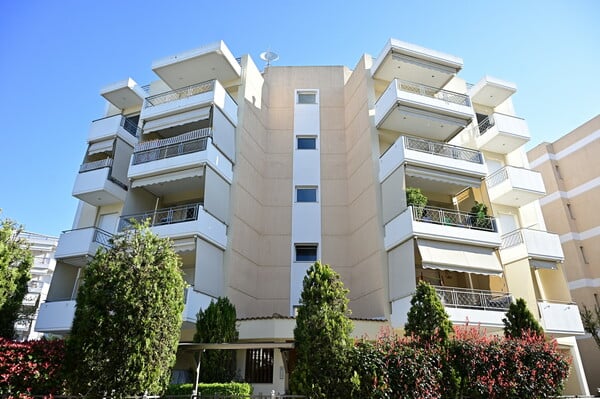 ΜΑΡΟΥΣΙ ΠΤΩΣΗ ΓΥΝΑΙΚΑ ΤΕΤΑΡΤΟΣ ΟΡΟΦΟΣ ΝΟΣΟΚΟΜΕΙΟ ΤΡΑΥΜΑΤΙΣΜΟΣ ΣΥΛΛΗΨΗ