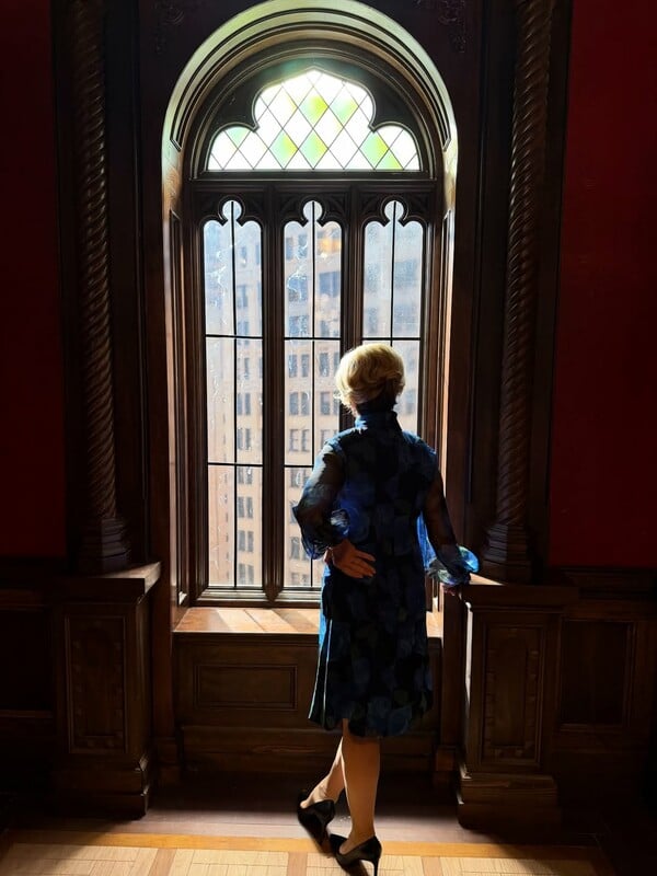 Η Jessica Lange γύρισε στο American Horror Story και το Murder House πλανάται ξανά από πάνω της