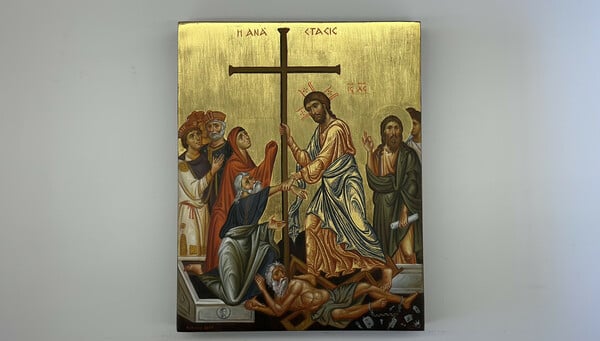 Οι μορφές του Ιωακείμ Κουμούση αιωρούνται μεταξύ του ιερού και του ανθρώπινου