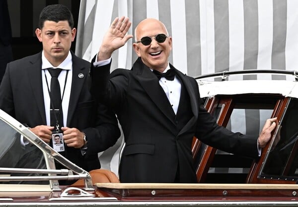 Γκαμπριέλ Ζουκμάν: «Ο αγώνας μεταξύ δημοκρατίας και ολιγαρχίας θα είναι από τους καθοριστικότερους του 21ου αιώνα»