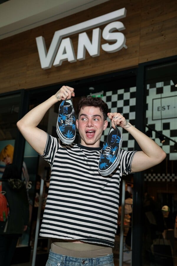 Βe «Authentic»: Το νέο λανσάρισμα της Vans φέρνει την Off the Wall ενέργεια στην πόλη