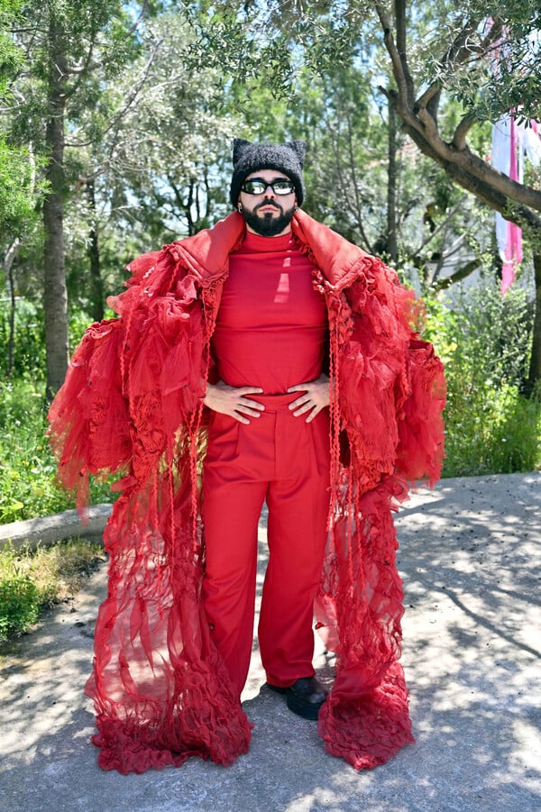 Eurovision 2026: Ο Akylas κάνει guest εμφάνιση σε σειρά στην τηλεόραση