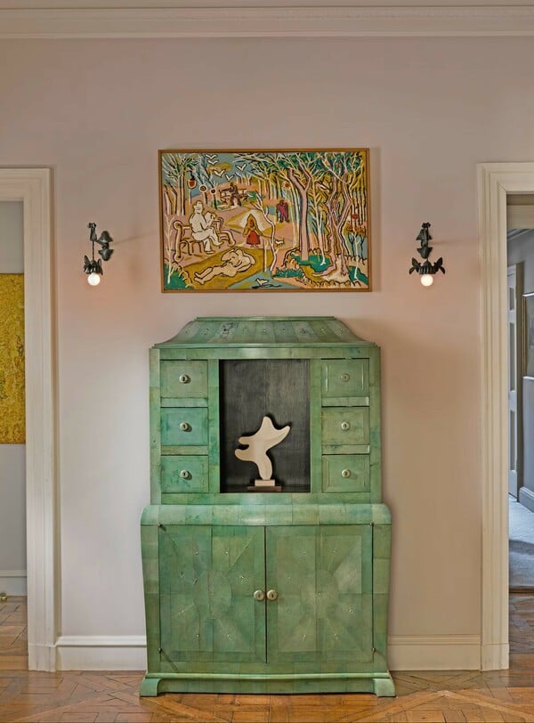 Όλα όσα κρύβει η πώληση της συλλογής Γκούντσμπουργκ, η δημοπρασία design που μπορεί να γράψει ιστορία