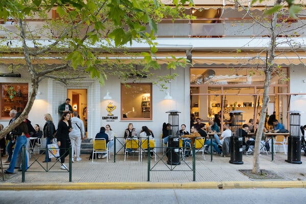 Τα φρέσκα, νέα και ωραία του Περιστερίου