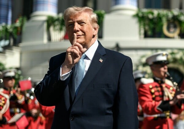 Η ανάρτηση που επέλεξε να κάνει ο Λευκός Οίκος την ώρα που η εκεχειρία με το Ιράν κρέμεται από μια κλωστή