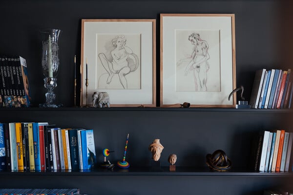 Ένα σπίτι που ανοίγει σαν σκηνή