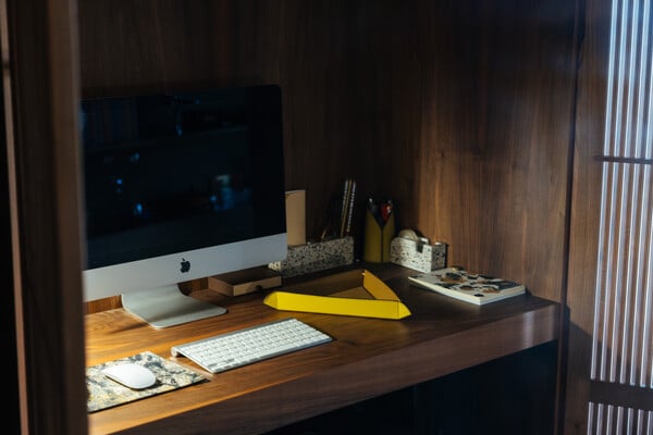 Ένα σπίτι που ανοίγει σαν σκηνή