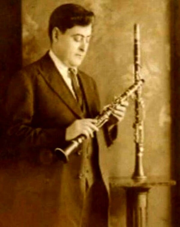 6 κλαρίνα που άφησαν εποχή στην Ελλάδα