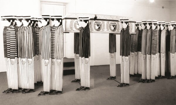 Τα 20 σημαντικότερα έργα τέχνης Eλλήνων καλλιτεχνών από τη δεκαετία του ’60 μέχρι σήμερα