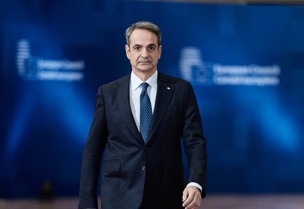 ΚΥΡΙΑΚΟΣ ΜΗΤΣΟΤΑΚΗΣ ΑΠΑΓΟΡΕΥΣΗ SOCIAL MEDIA