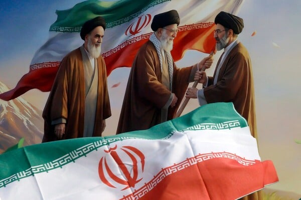 ΜΟΤΖΤΑΜΠΑ ΧΑΜΕΝΕΙ ΙΡΑΝ ΠΟΛΕΜΟΣ ΗΠΑ ΙΣΡΑΗΛ