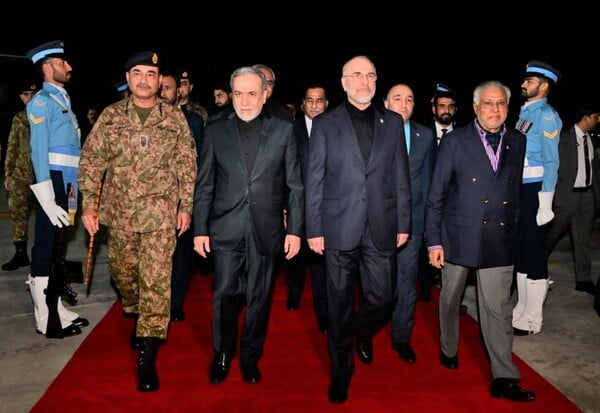 ΔΙΑΠΡΑΓΜΑΤΕΥΣΕΙΣ ΗΠΑ ΙΡΑΝ ΠΑΚΙΣΤΑΝ