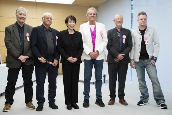 ΙΑΠΩΝΙΑ DEEP PURPLE ΣΑΝΑΕ ΤΑΚΑΙΤΣΙ