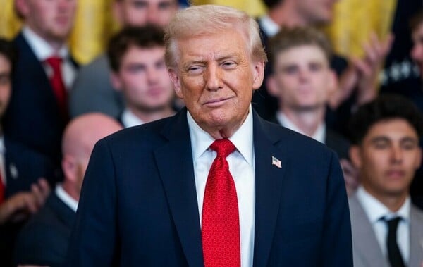 ΝΤΟΝΑΛΝΤ ΤΡΑΜΠ ΗΠΑ ΠΡΟΕΔΡΙΚΗ ΧΑΡΗ