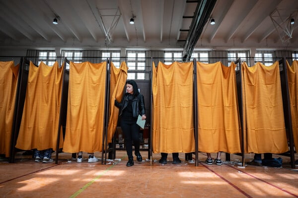 ΟΥΓΓΑΡΙΑ ΕΚΛΟΓΕΣ ΠΡΟΣΕΛΕΥΣΗ