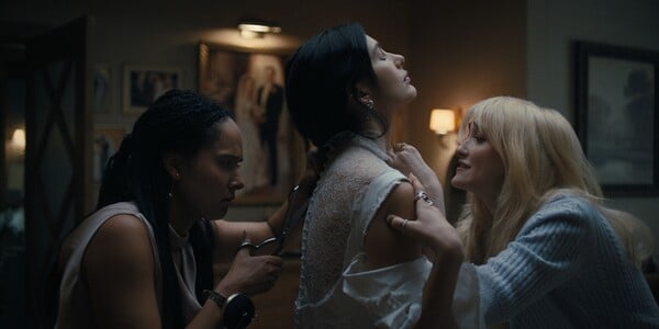 «Κάτι πολύ κακό θα γίνει»: Ο γάμος είναι συχνά μια πολύ κακή ιδέα