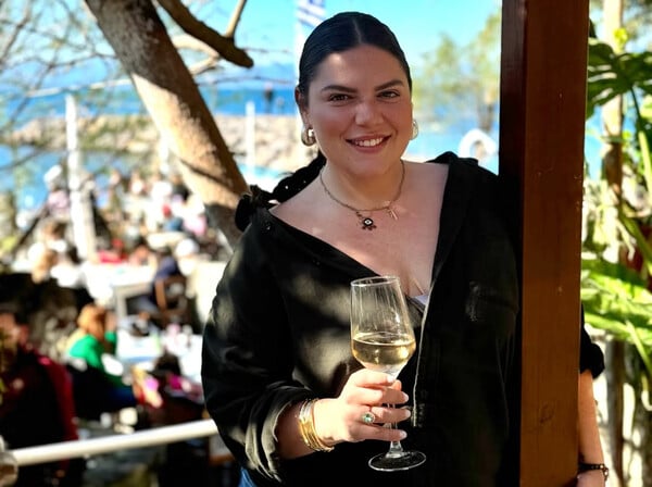 ΔΑΝΑΗ ΜΠΑΡΚΑ ΓΑΜΟΣ ΠΑΝΤΡΕΥΕΤΑΙ