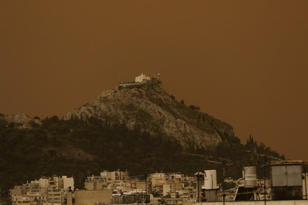 ΓΙΑΝΝΗΣ ΚΑΛΛΙΑΝΟΣ ΚΑΙΡΟΣ ΑΦΡΙΚΑΝΙΚΗ ΣΚΟΝΗ