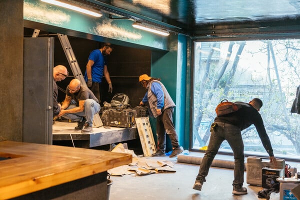 Mπήκαμε πρώτοι στο ολοκαίνουργιο Κλακάζ